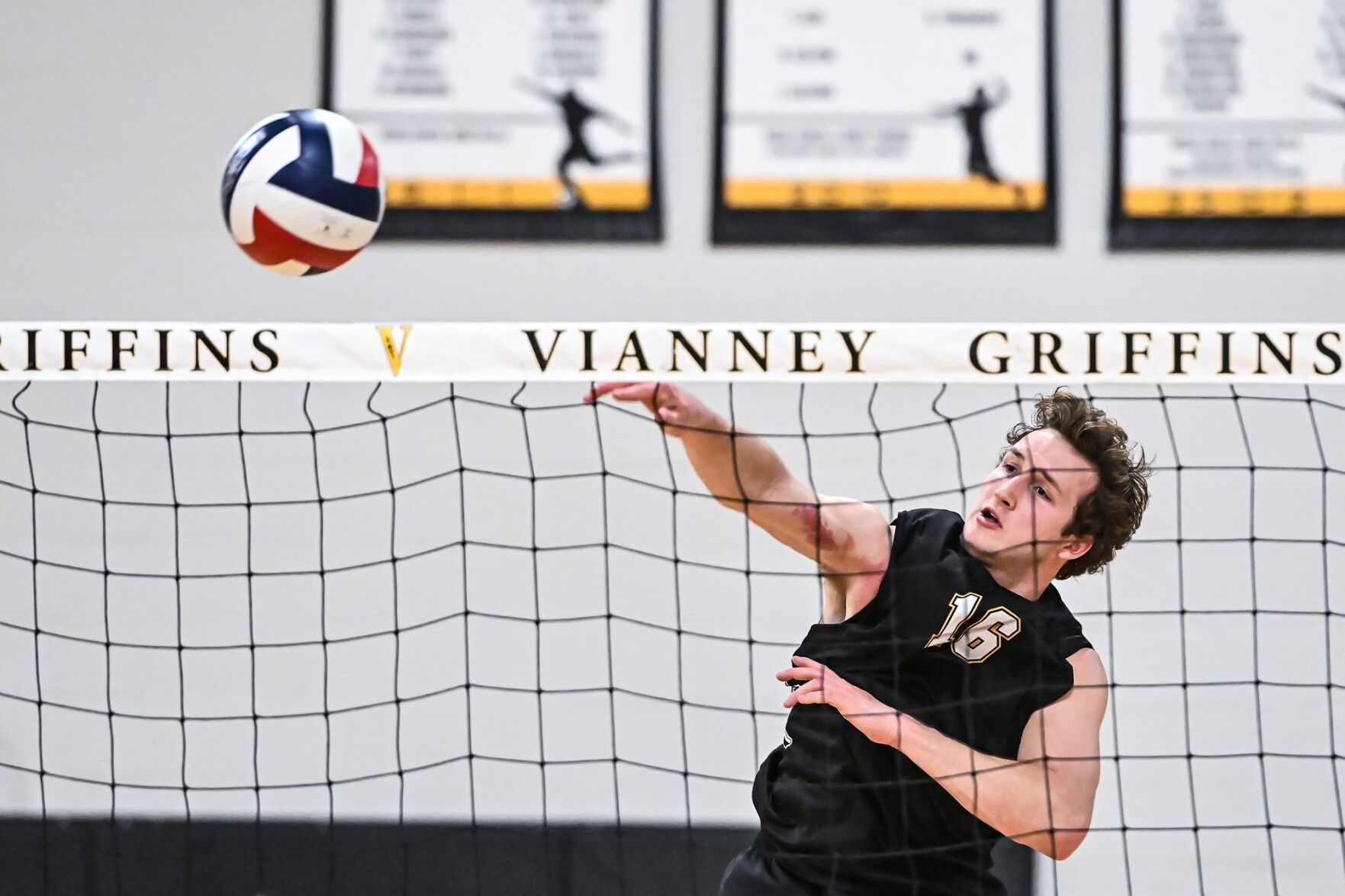04/01/24 - Boys Volleyball Lindbergh at Vianney